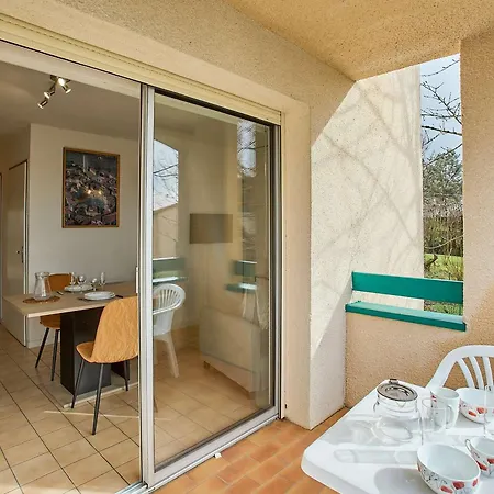 T2 Calme Avec Balcon Et Wifi - Fr-1-841-79