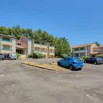 T2 Calme Avec Balcon Et Wifi - Fr-1-841-79